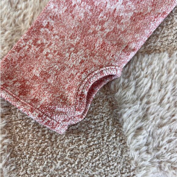 Gymshark Fleur Texture Washed Dusky Pink Set - Picture 8 of 10